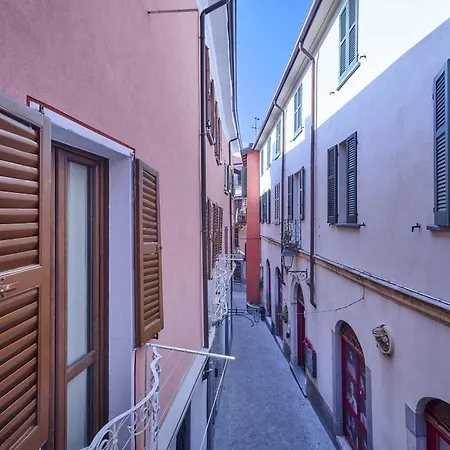 Daniel House Bellano