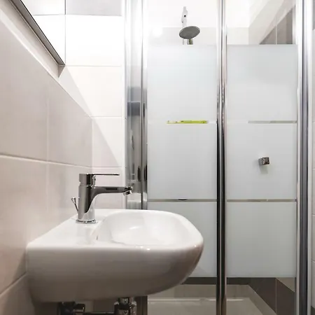 Апартаменты Daniel House *