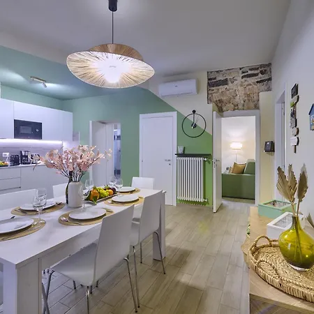 Daniel House Apartament *